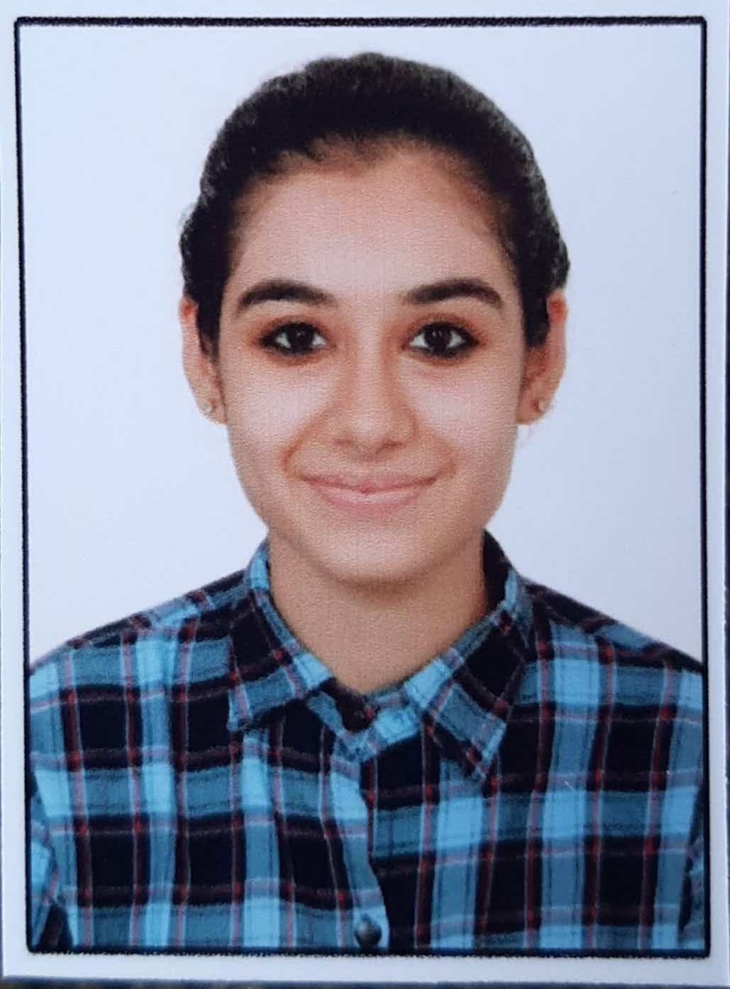 Juhi Sanjeev Mehta